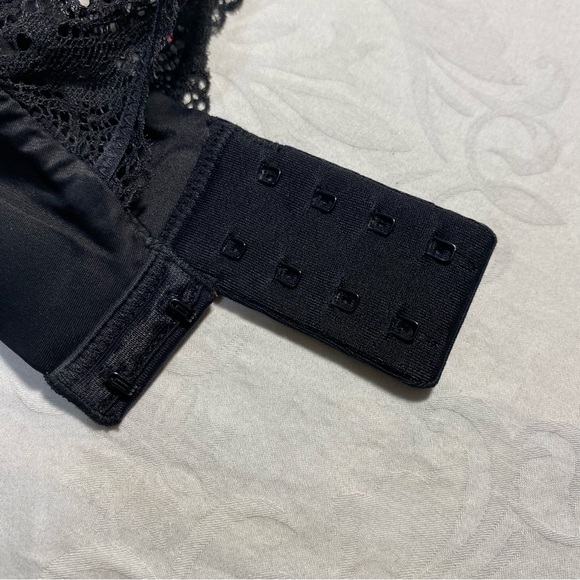 Soma Enbliss Wireless Bra Black 32D Excellent Condition Lace Back Straps - Picture 8 of 10